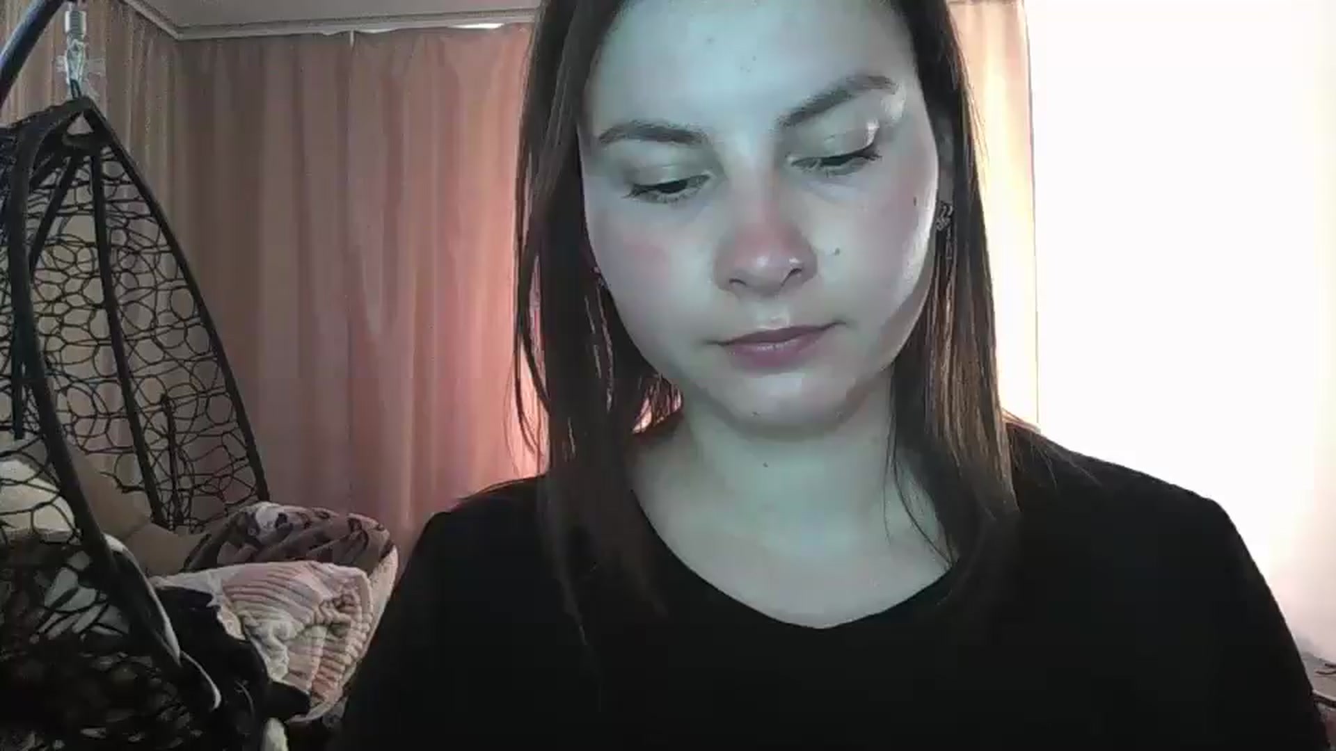 Gallery image thumbnail from MisssLove_is's myfreecams stream on, 06/21/2024, 11:43 image 5 of 20