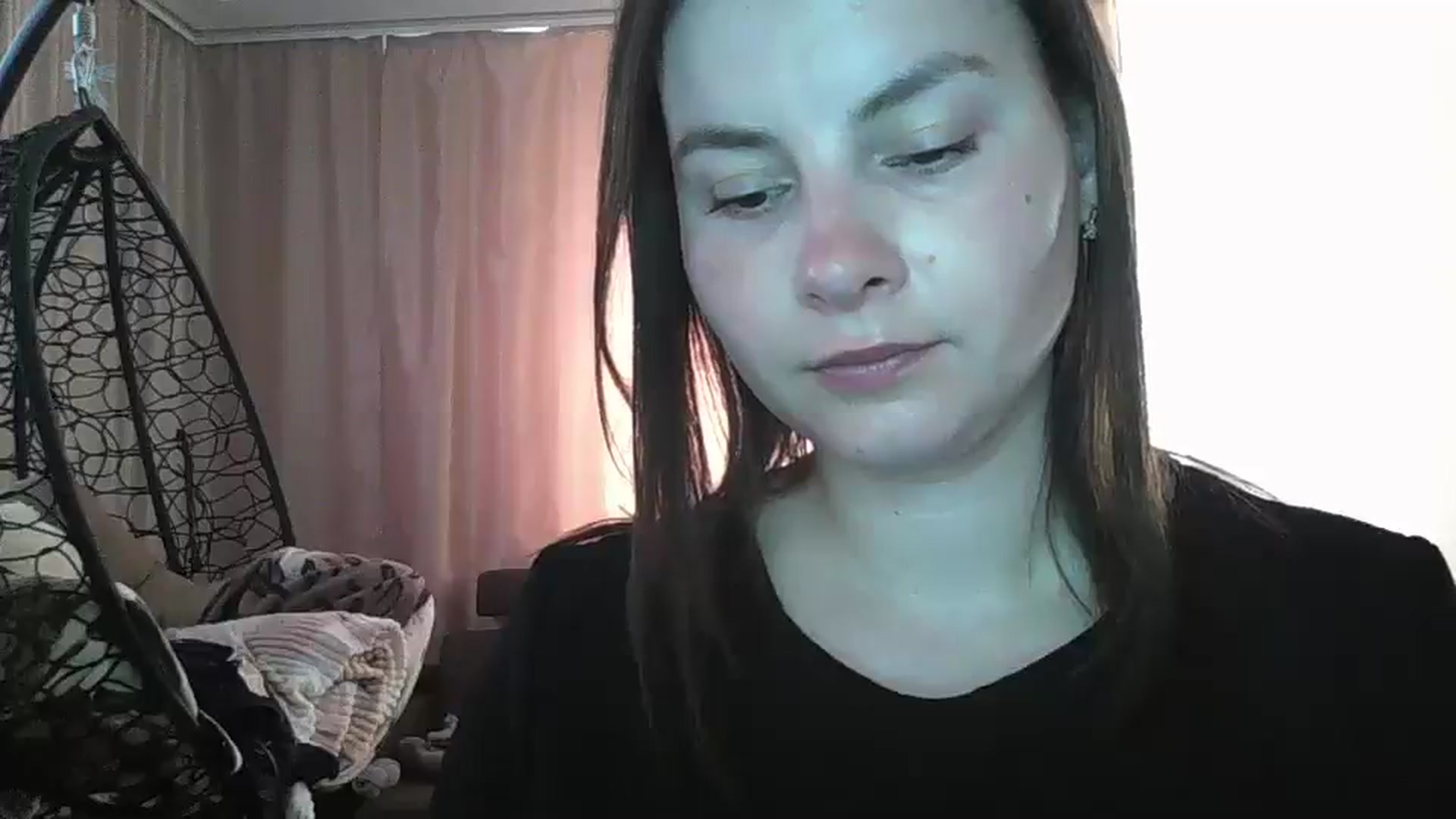 Gallery image thumbnail from MisssLove_is's myfreecams stream on, 06/21/2024, 11:43 image 6 of 20