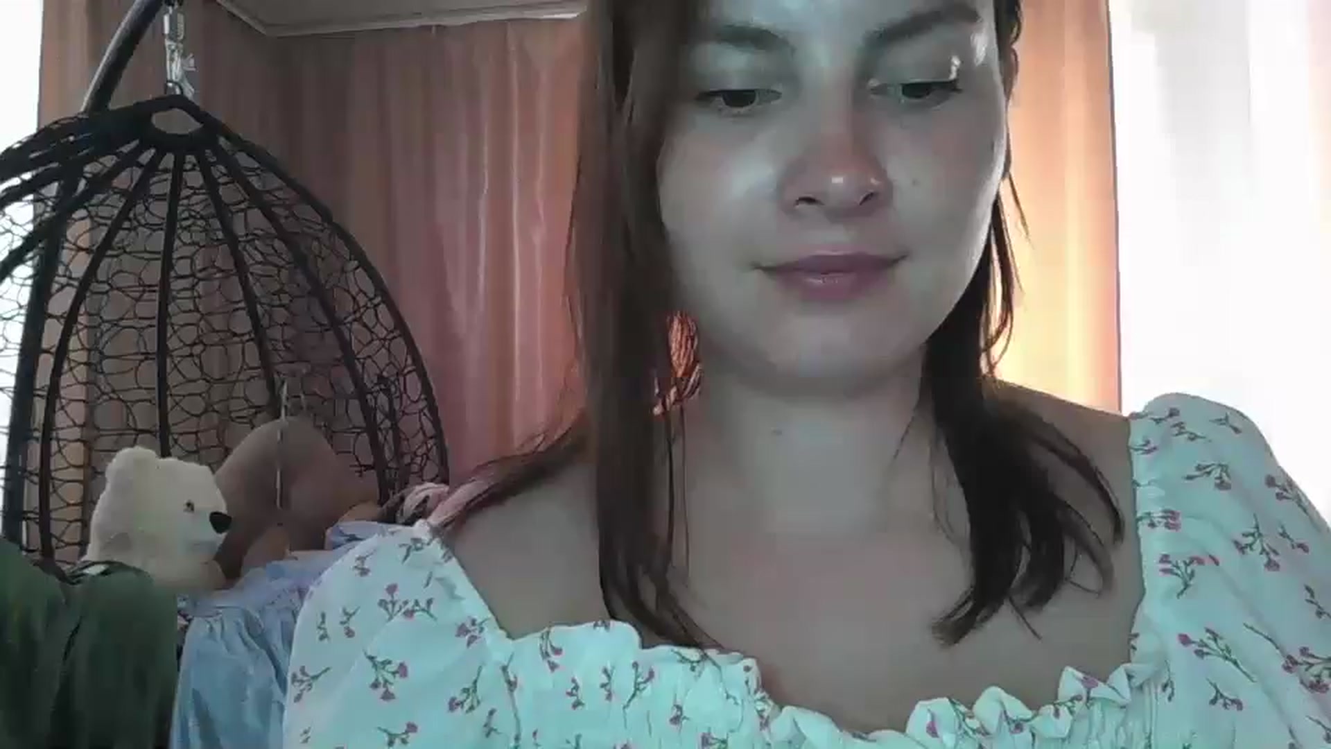 Gallery image thumbnail from MisssLove_is's myfreecams stream on, 06/23/2024, 12:31 image 18 of 20