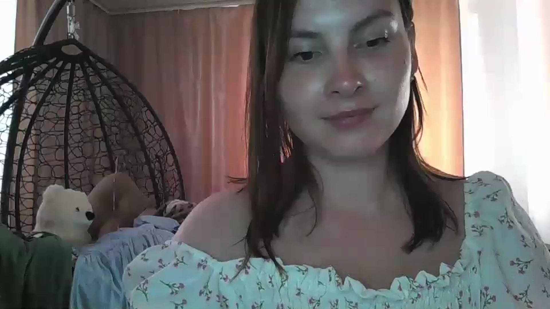 Gallery image thumbnail from MisssLove_is's myfreecams stream on, 06/23/2024, 12:31 image 15 of 20