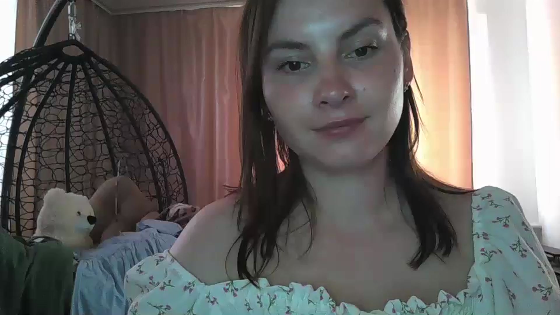 Gallery image thumbnail from MisssLove_is's myfreecams stream on, 06/23/2024, 12:31 image 17 of 20