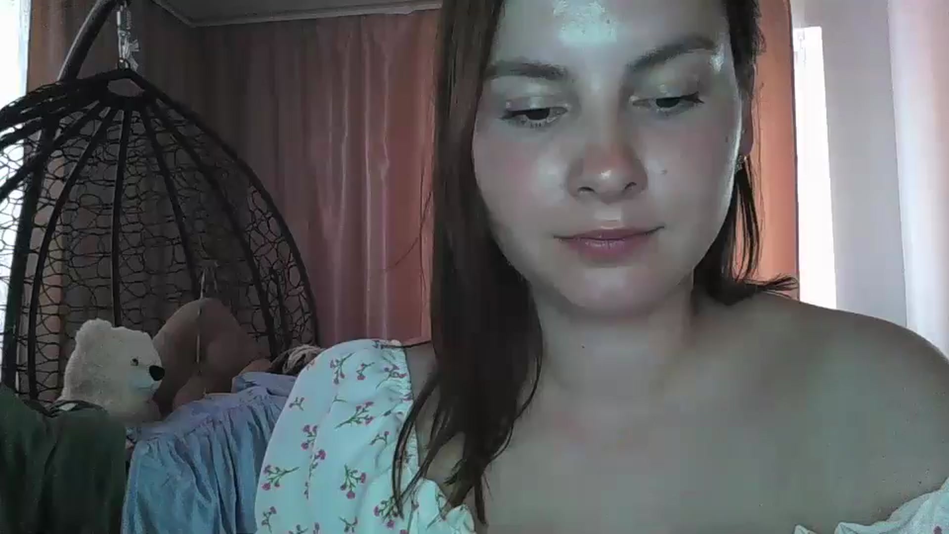Gallery image thumbnail from MisssLove_is's myfreecams stream on, 06/23/2024, 14:33 image 7 of 20