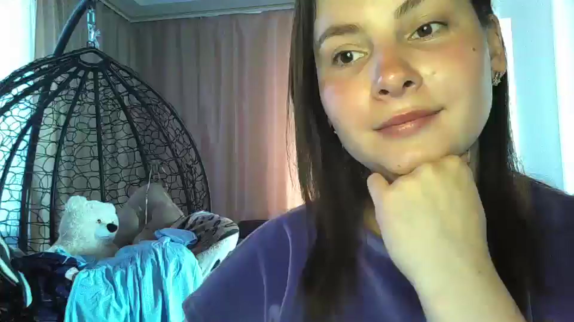 Gallery image thumbnail from MisssLove_is's myfreecams stream on, 06/26/2024, 15:27 image 9 of 20