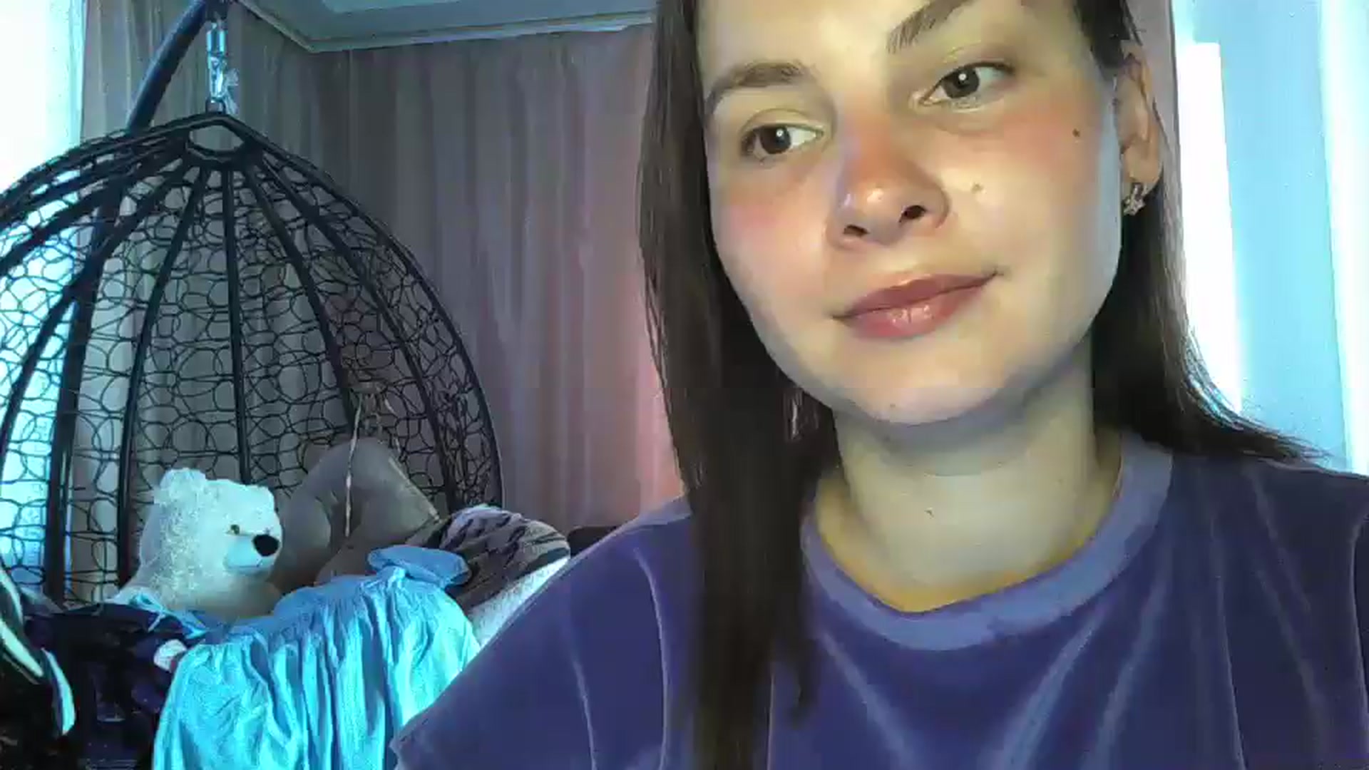 Gallery image thumbnail from MisssLove_is's myfreecams stream on, 06/26/2024, 15:27 image 17 of 20