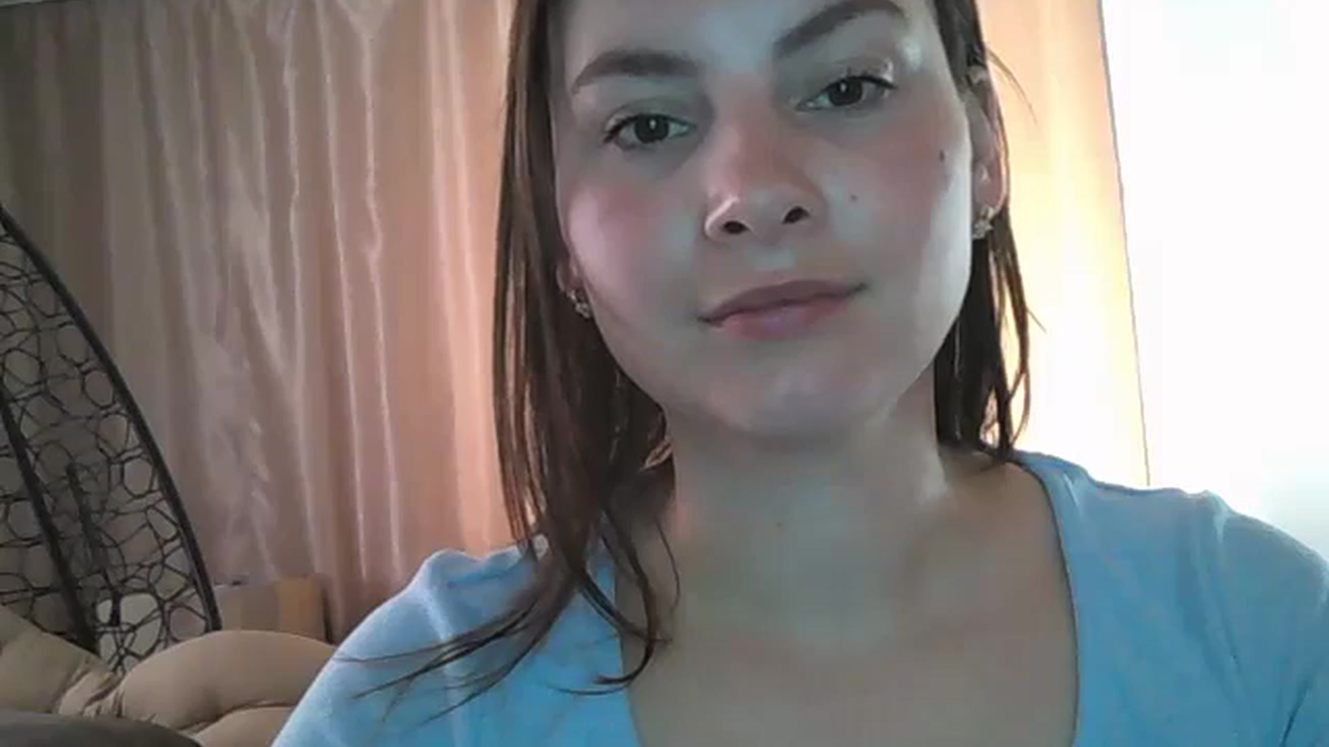 Gallery image thumbnail from MisssLove_is's myfreecams stream on, 07/05/2024, 09:18 image 16 of 20