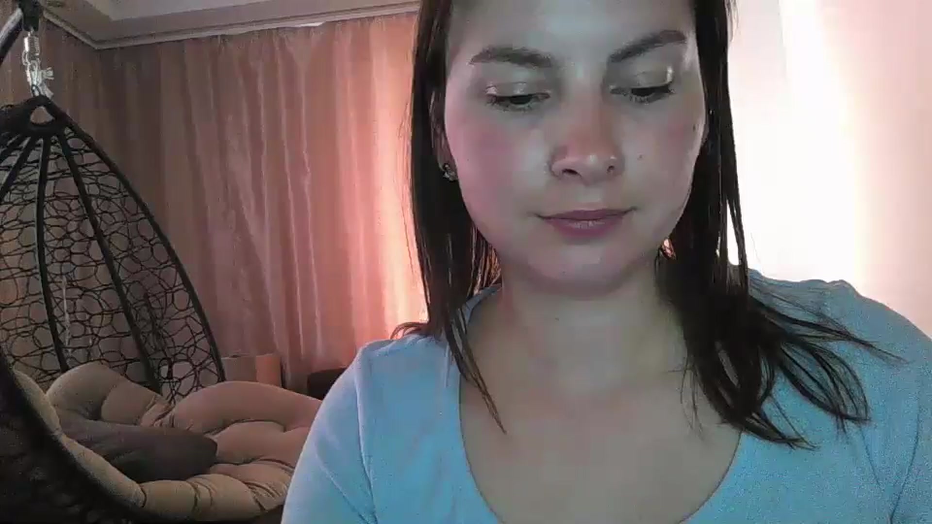 Gallery image thumbnail from MisssLove_is's myfreecams stream on, 07/05/2024, 11:13 image 16 of 20