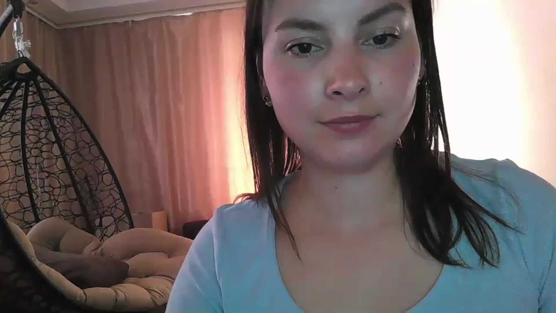 Gallery image thumbnail from MisssLove_is's myfreecams stream on, 07/05/2024, 11:13 image 17 of 20
