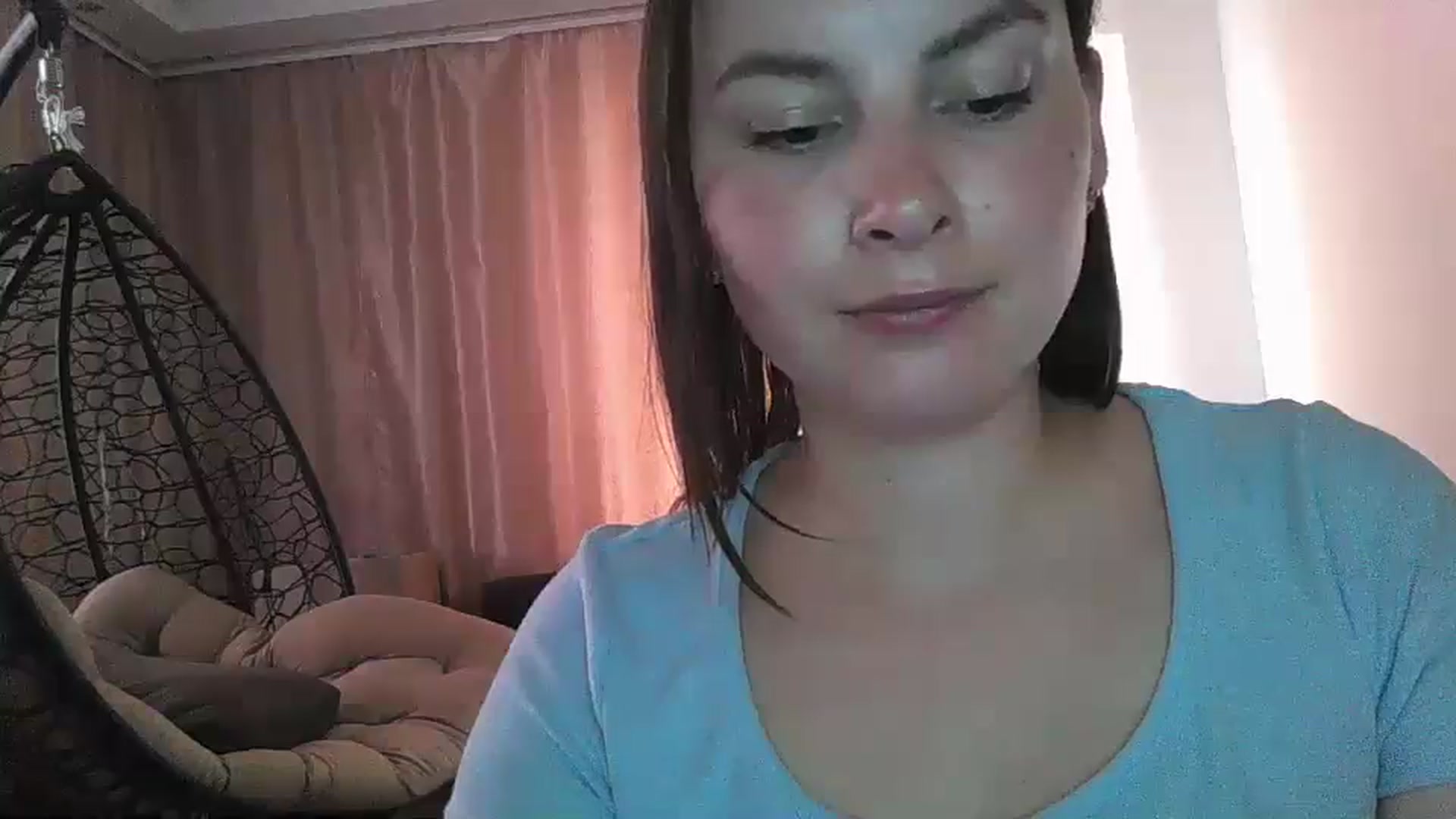 Gallery image thumbnail from MisssLove_is's myfreecams stream on, 07/05/2024, 11:13 image 4 of 20