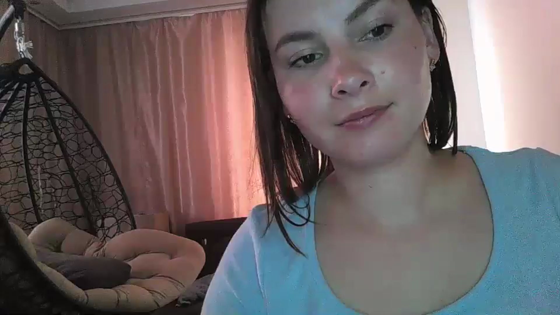 Gallery image thumbnail from MisssLove_is's myfreecams stream on, 07/05/2024, 11:13 image 8 of 20