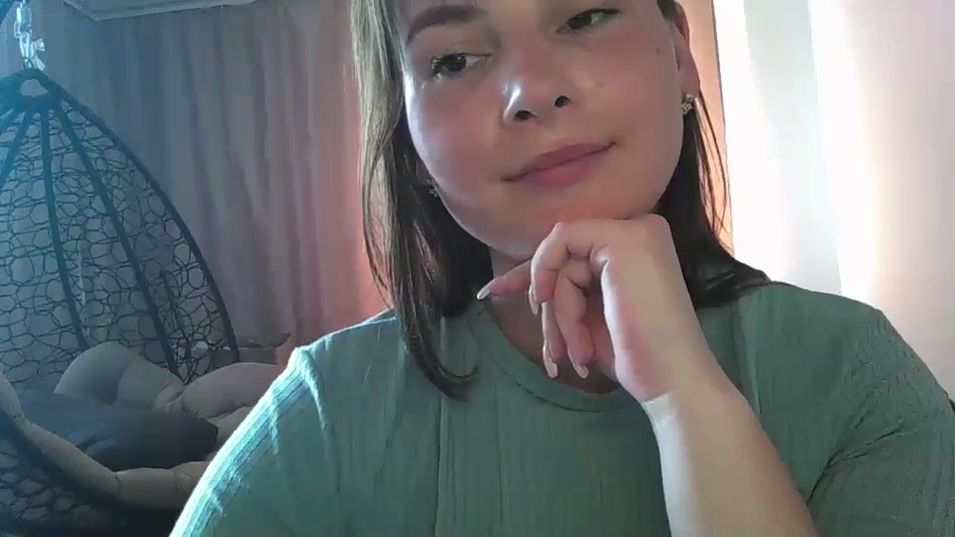 Gallery image thumbnail from MisssLove_is's myfreecams stream on, 07/15/2024, 10:36 image 10 of 20