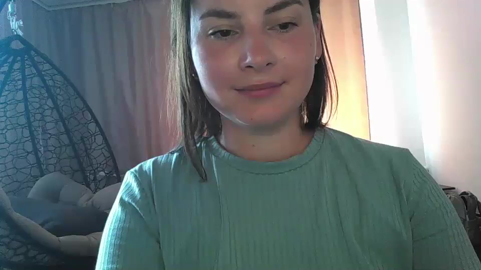 Gallery image thumbnail from MisssLove_is's myfreecams stream on, 07/15/2024, 10:36 image 15 of 20