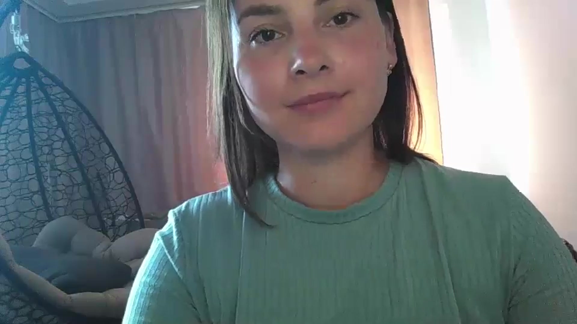 Gallery image thumbnail from MisssLove_is's myfreecams stream on, 07/15/2024, 10:36 image 19 of 20