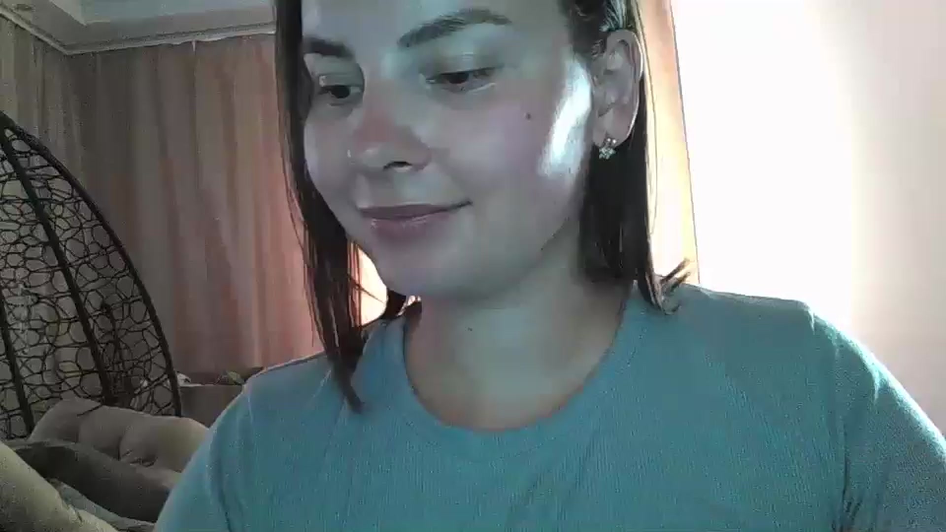Gallery image thumbnail from MisssLove_is's myfreecams stream on, 07/18/2024, 12:31 image 14 of 20