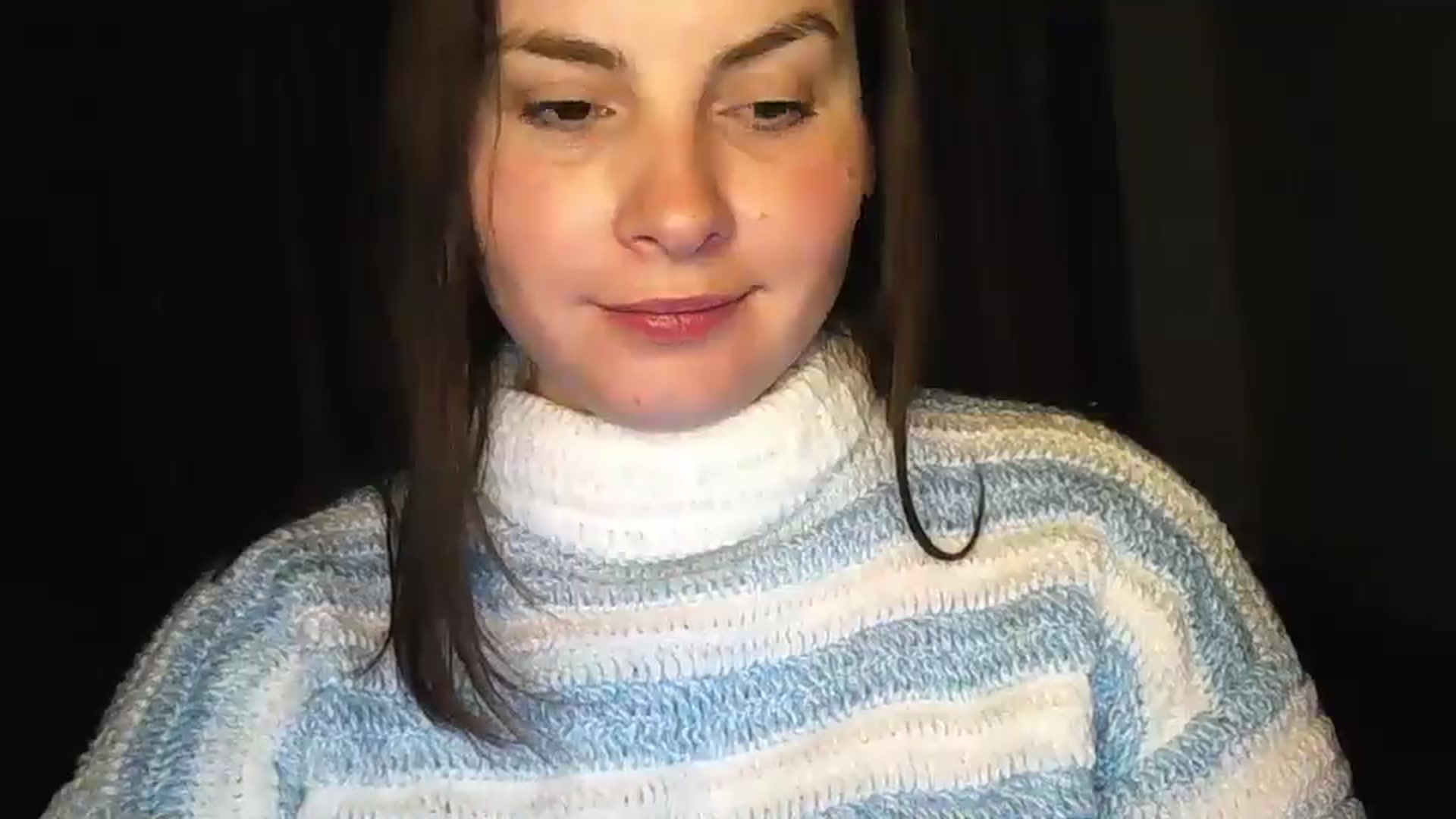 Gallery image thumbnail from MisssLove_is's myfreecams stream on, 12/25/2024, 23:23 image 9 of 20