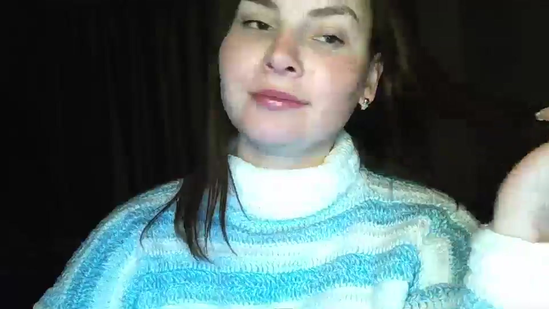 Gallery image thumbnail from MisssLove_is's myfreecams stream on, 12/25/2024, 23:23 image 6 of 20
