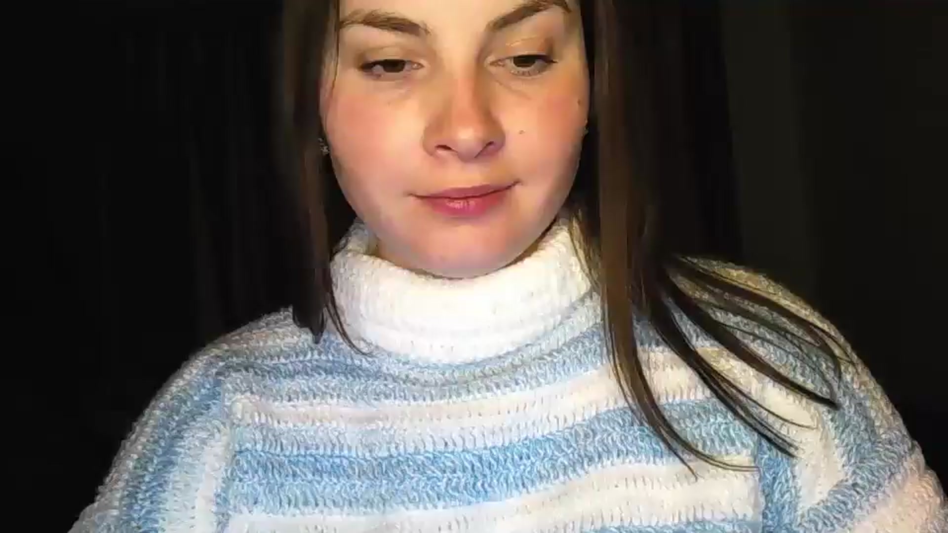 Gallery image thumbnail from MisssLove_is's myfreecams stream on, 12/25/2024, 23:23 image 8 of 20