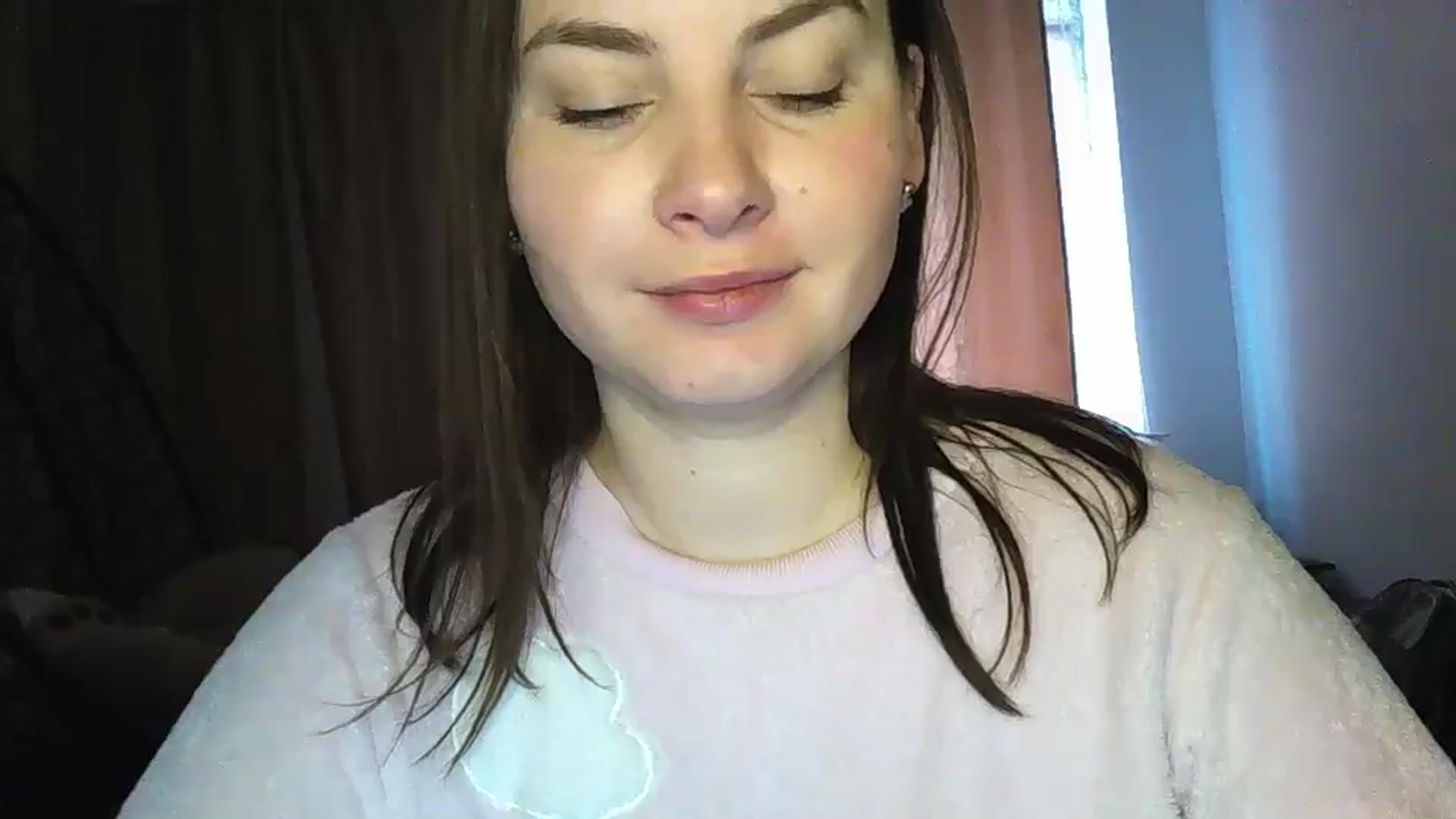 Gallery image thumbnail from MisssLove_is's myfreecams stream on, 12/26/2024, 11:51 image 3 of 20