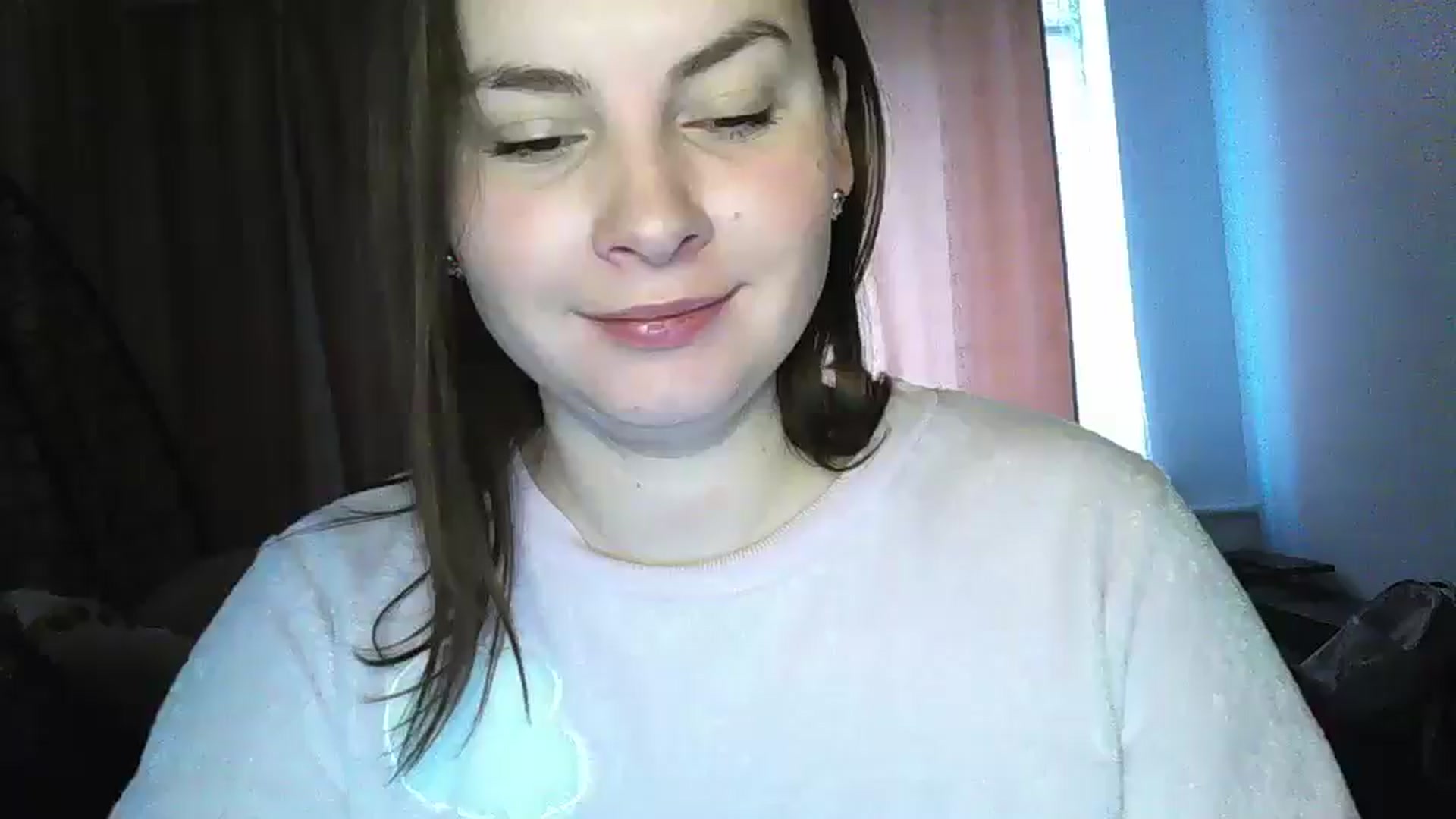 Gallery image thumbnail from MisssLove_is's myfreecams stream on, 12/26/2024, 11:51 image 18 of 20