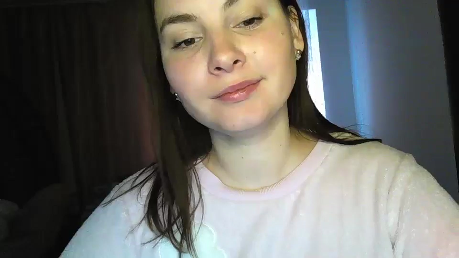 Gallery image thumbnail from MisssLove_is's myfreecams stream on, 12/26/2024, 13:13 image 10 of 20