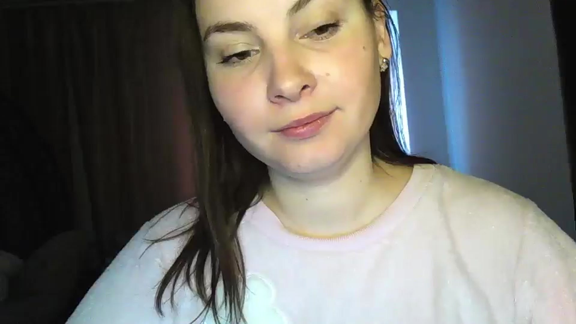 Gallery image thumbnail from MisssLove_is's myfreecams stream on, 12/26/2024, 13:13 image 11 of 20