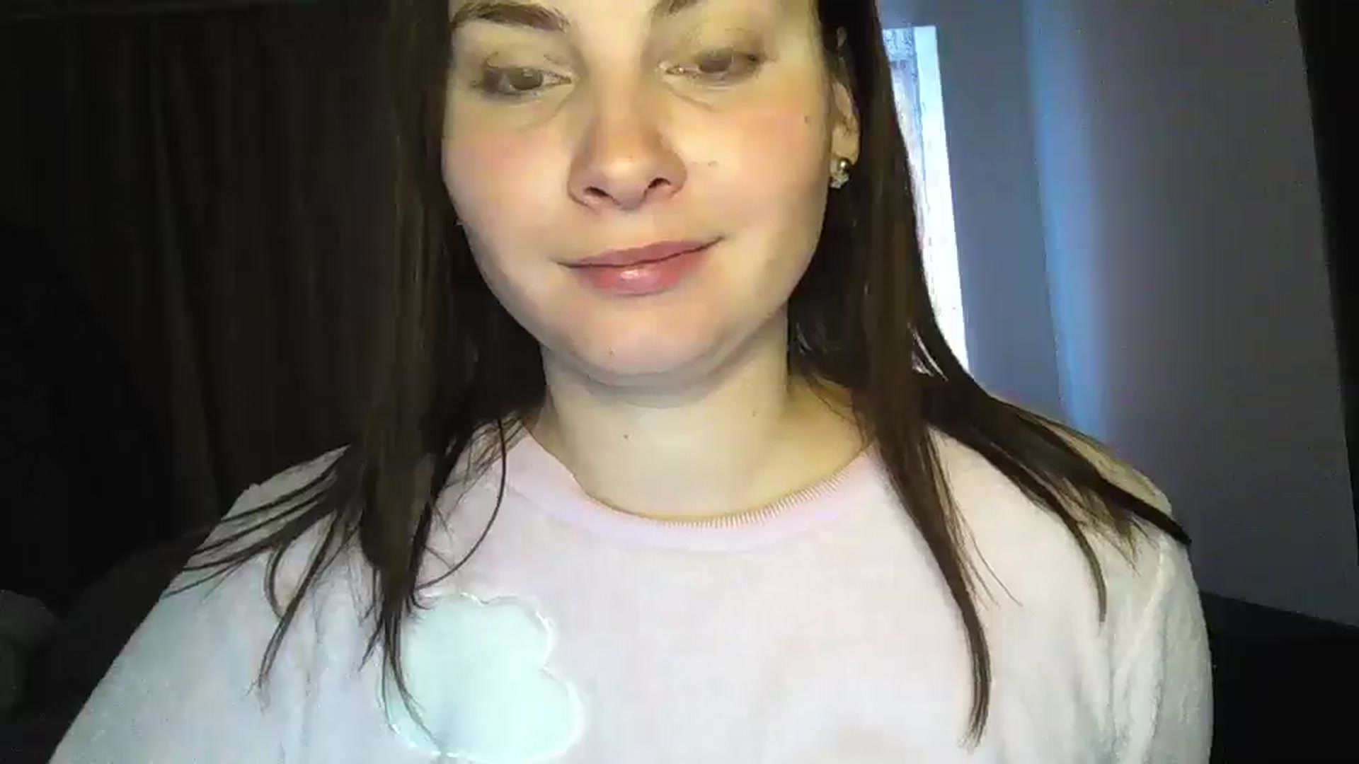 Gallery image thumbnail from MisssLove_is's myfreecams stream on, 12/26/2024, 13:13 image 17 of 20