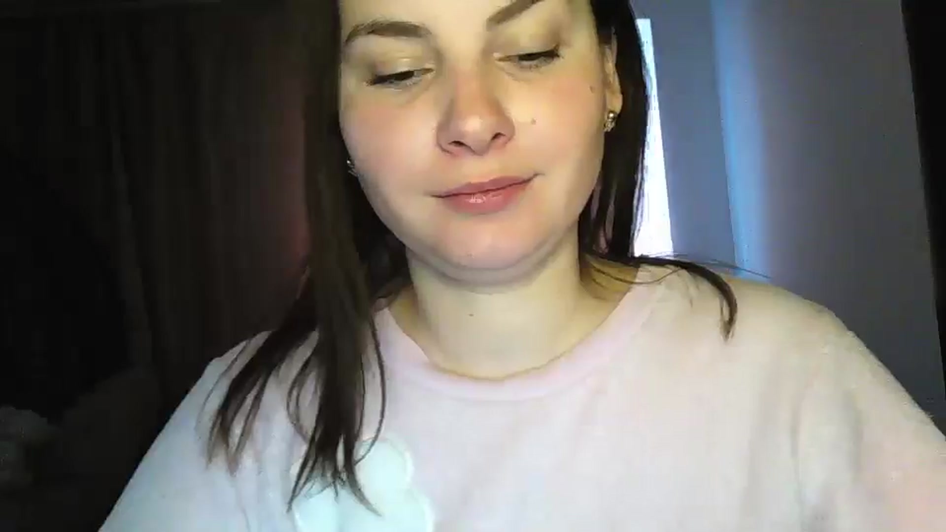 Gallery image thumbnail from MisssLove_is's myfreecams stream on, 12/26/2024, 13:13 image 3 of 20