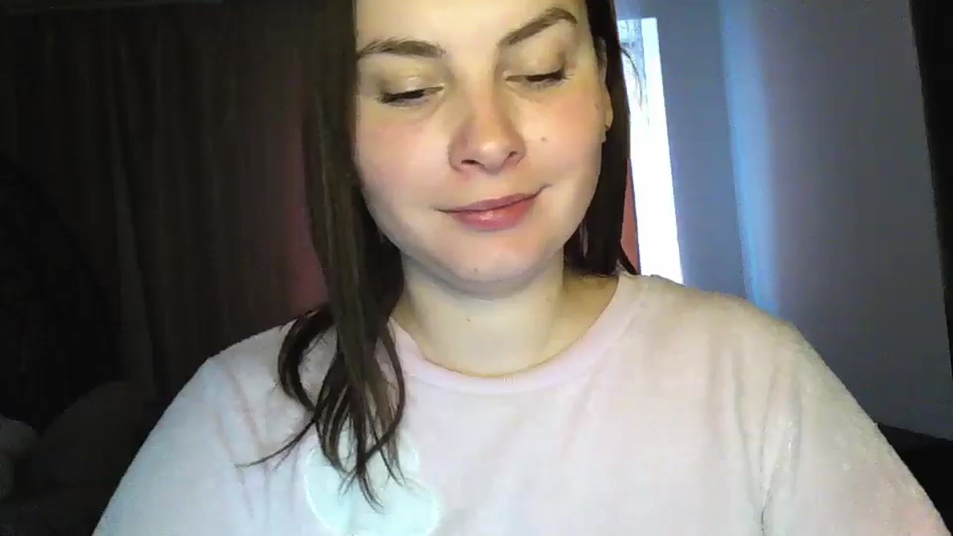 Gallery image thumbnail from MisssLove_is's myfreecams stream on, 12/26/2024, 13:13 image 7 of 20
