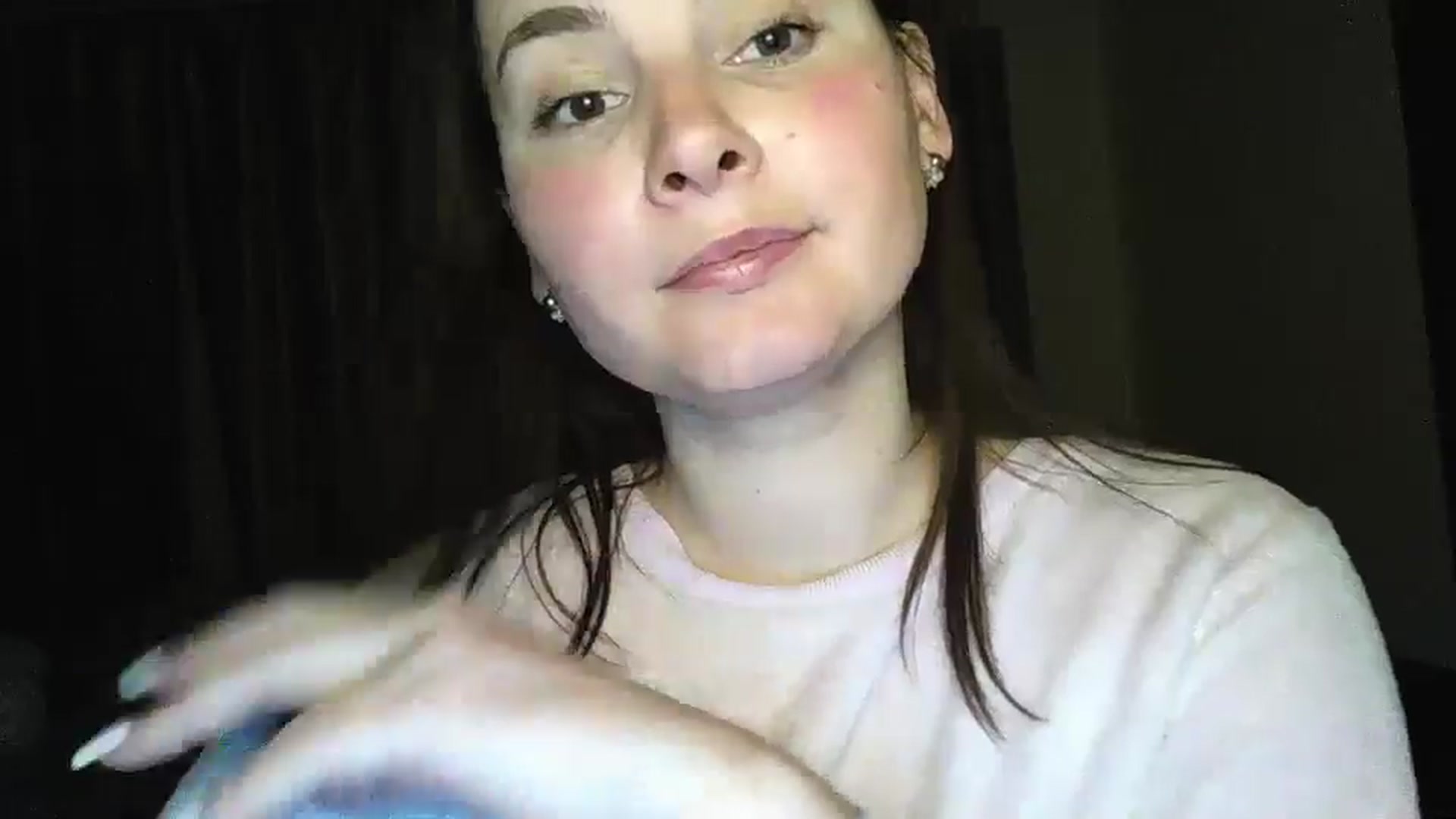 Gallery image thumbnail from MisssLove_is's myfreecams stream on, 12/26/2024, 15:53 image 6 of 20