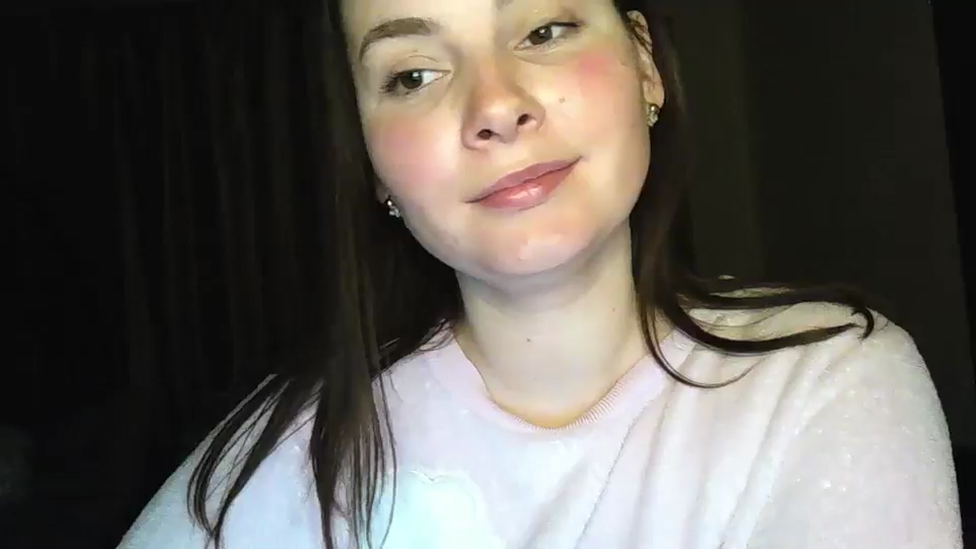 Gallery image thumbnail from MisssLove_is's myfreecams stream on, 12/26/2024, 15:53 image 10 of 20