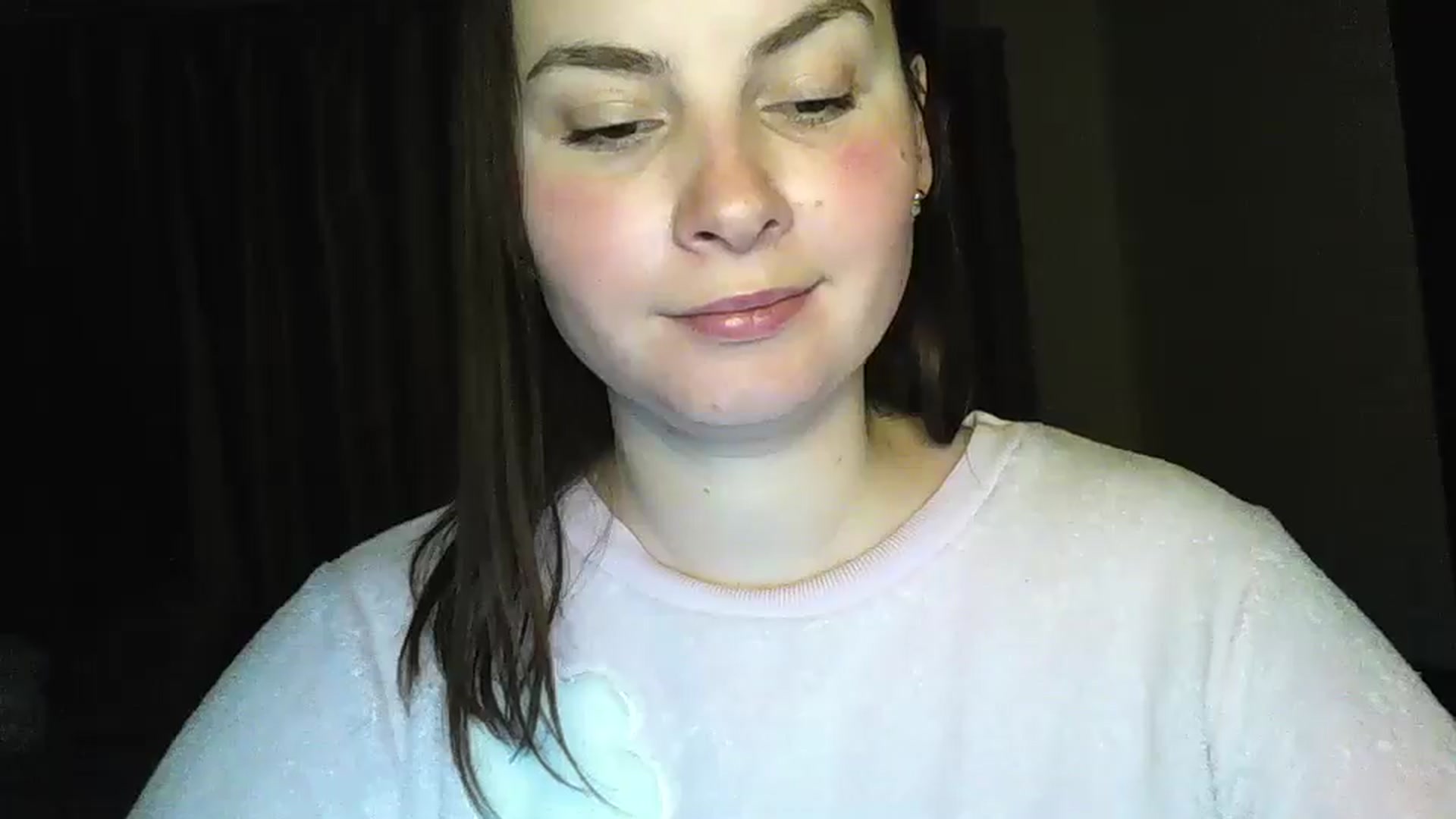 Gallery image thumbnail from MisssLove_is's myfreecams stream on, 12/26/2024, 15:53 image 12 of 20