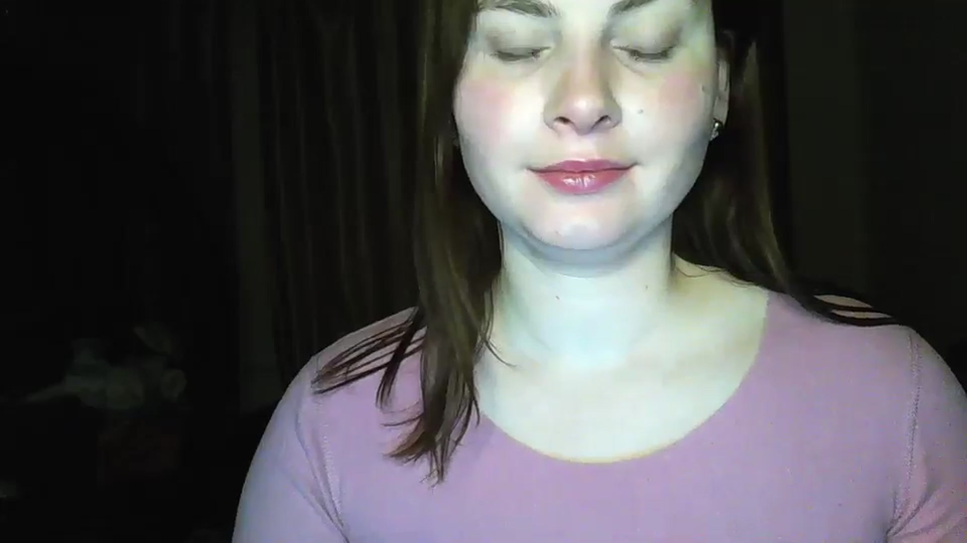 Gallery image thumbnail from MisssLove_is's myfreecams stream on, 01/06/2025, 15:56 image 8 of 20