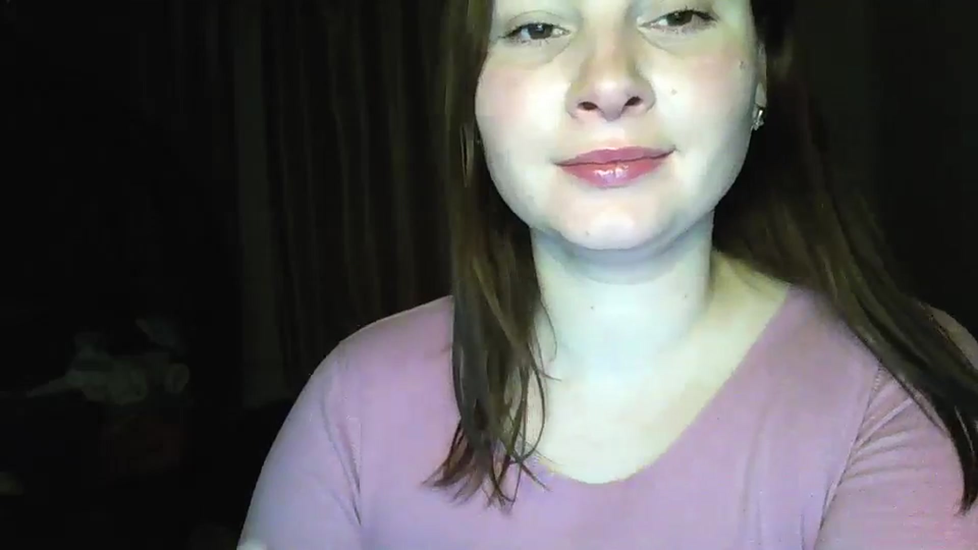 Gallery image thumbnail from MisssLove_is's myfreecams stream on, 01/06/2025, 15:56 image 15 of 20