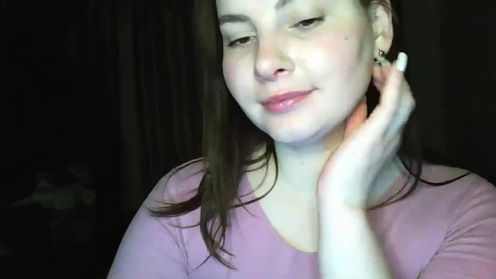 Gallery image thumbnail from MisssLove_is's myfreecams stream on, 01/06/2025, 15:56 image 9 of 20