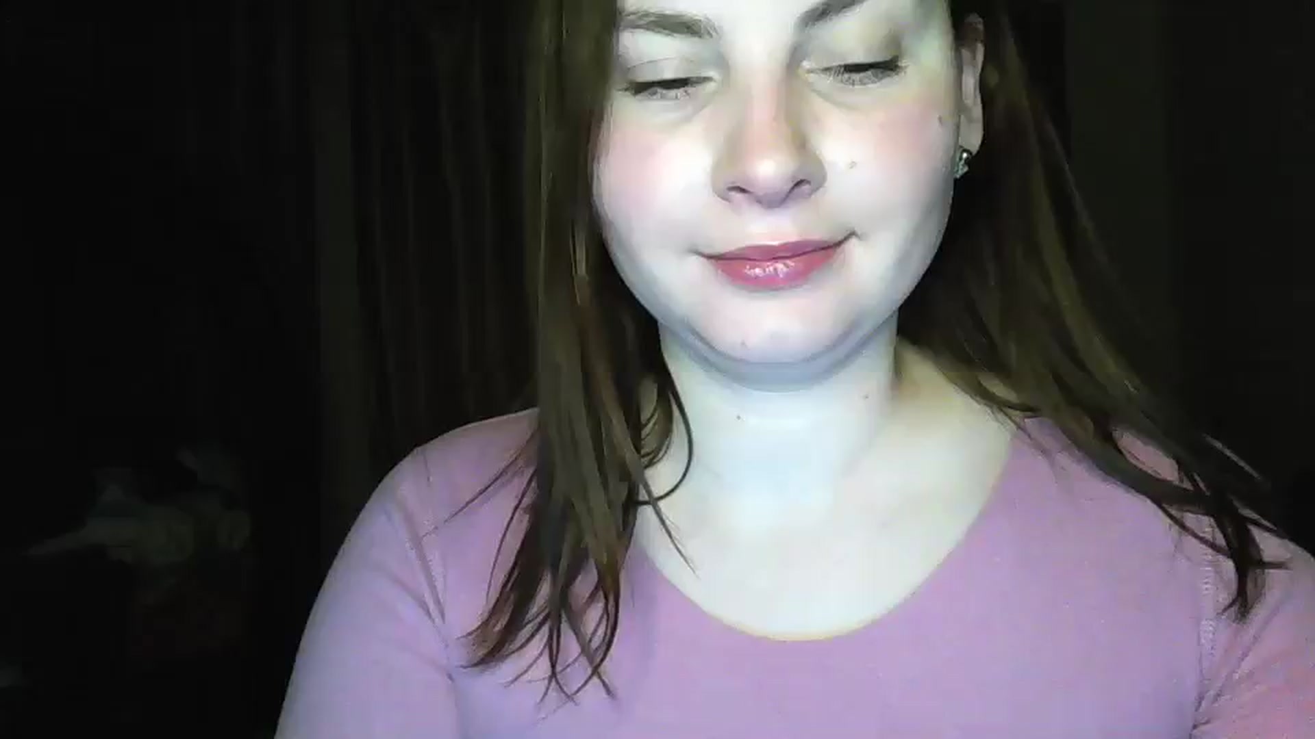 Gallery image thumbnail from MisssLove_is's myfreecams stream on, 01/06/2025, 15:56 image 5 of 20