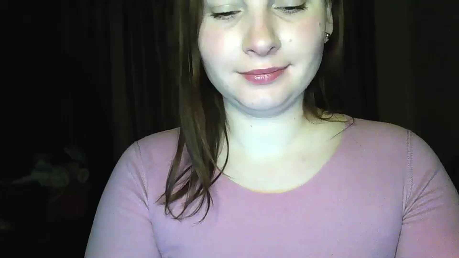 Gallery image thumbnail from MisssLove_is's myfreecams stream on, 01/06/2025, 15:56 image 18 of 20