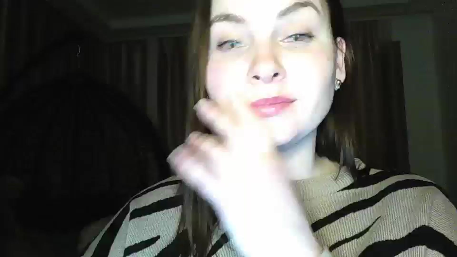 Gallery image thumbnail from MisssLove_is's myfreecams stream on, 01/19/2025, 20:08 image 20 of 20