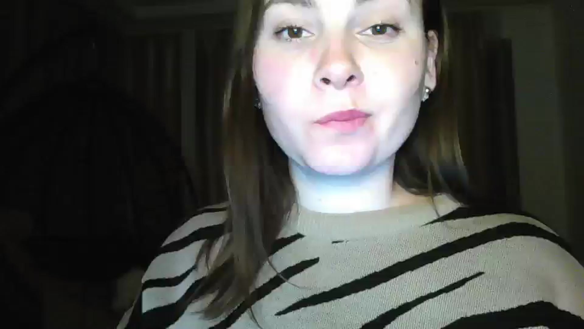 Gallery image thumbnail from MisssLove_is's myfreecams stream on, 01/19/2025, 20:08 image 10 of 20