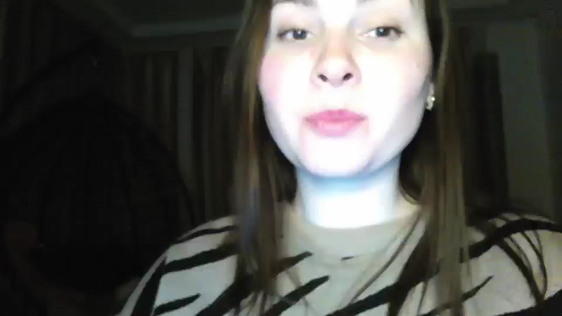 Gallery image thumbnail from MisssLove_is's myfreecams stream on, 01/19/2025, 20:08 image 16 of 20