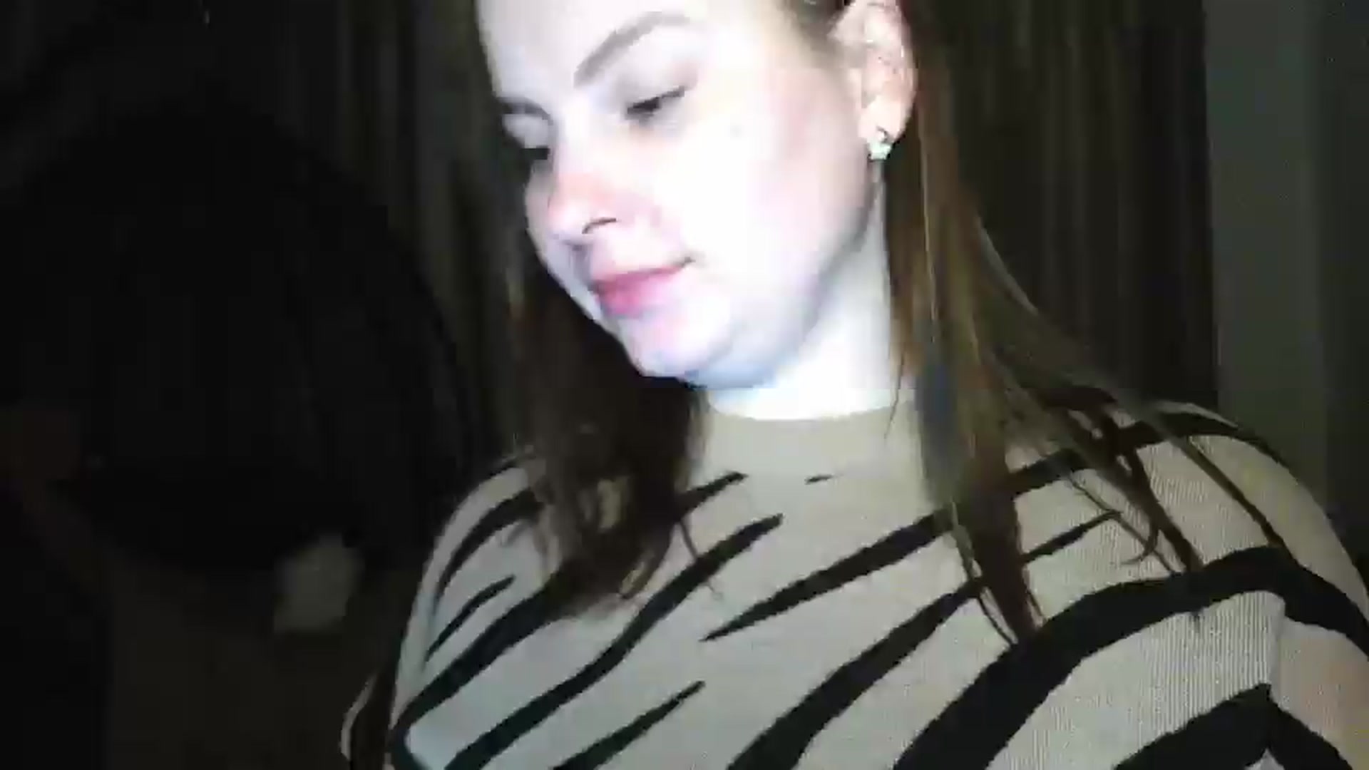 Gallery image thumbnail from MisssLove_is's myfreecams stream on, 01/19/2025, 20:08 image 14 of 20