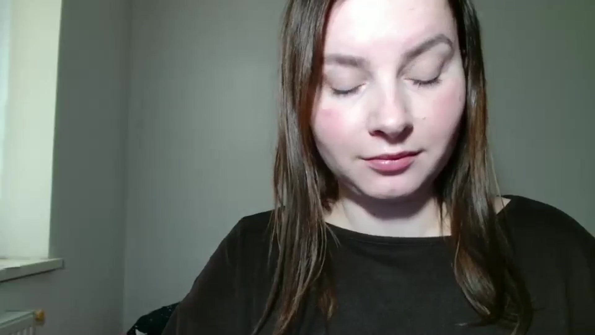 Gallery image thumbnail from MisssLove_is's myfreecams stream on, 02/03/2025, 14:07 image 14 of 20