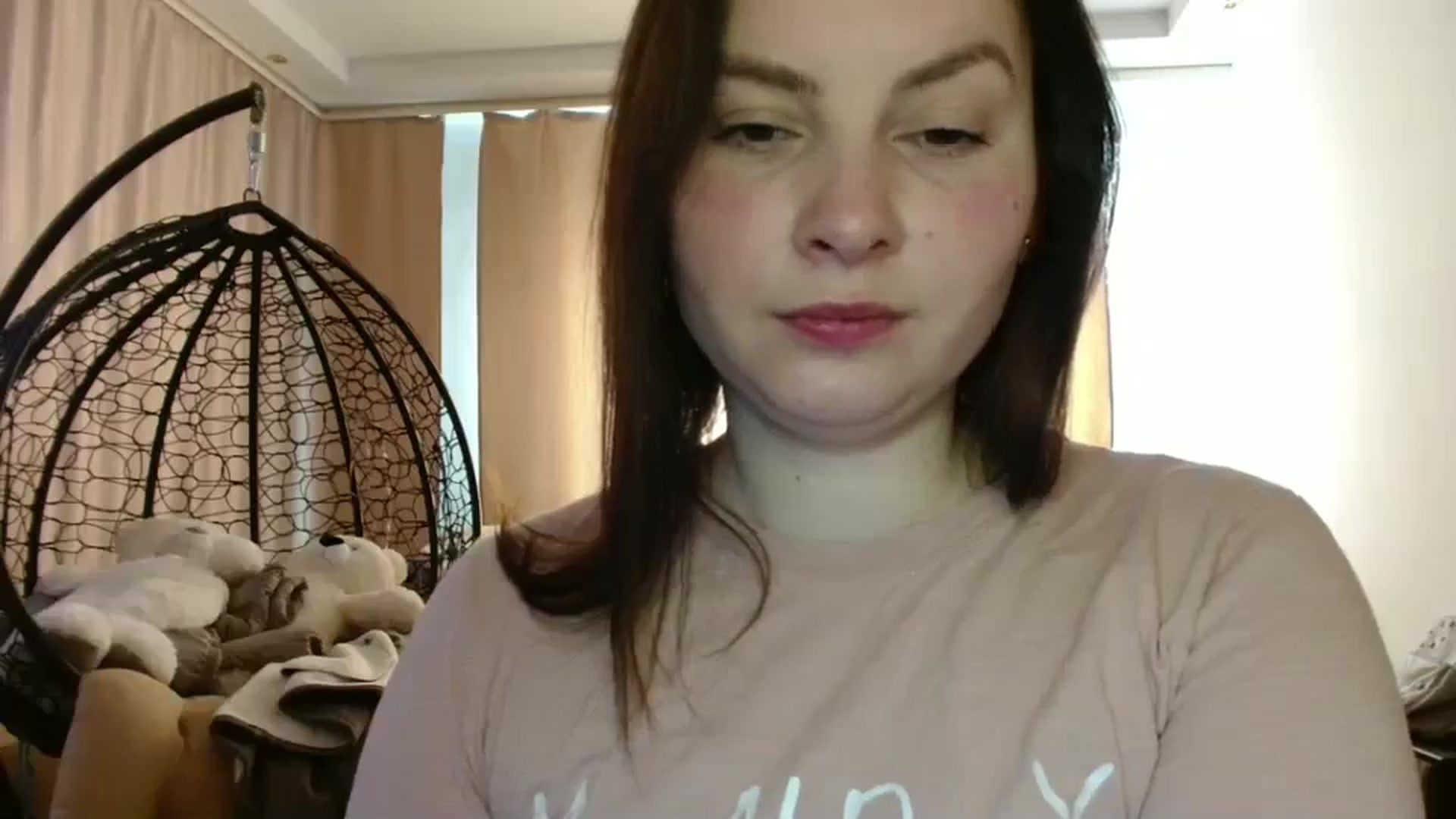 Gallery image thumbnail from MisssLove_is's myfreecams stream on, 02/26/2025, 13:14 image 4 of 20