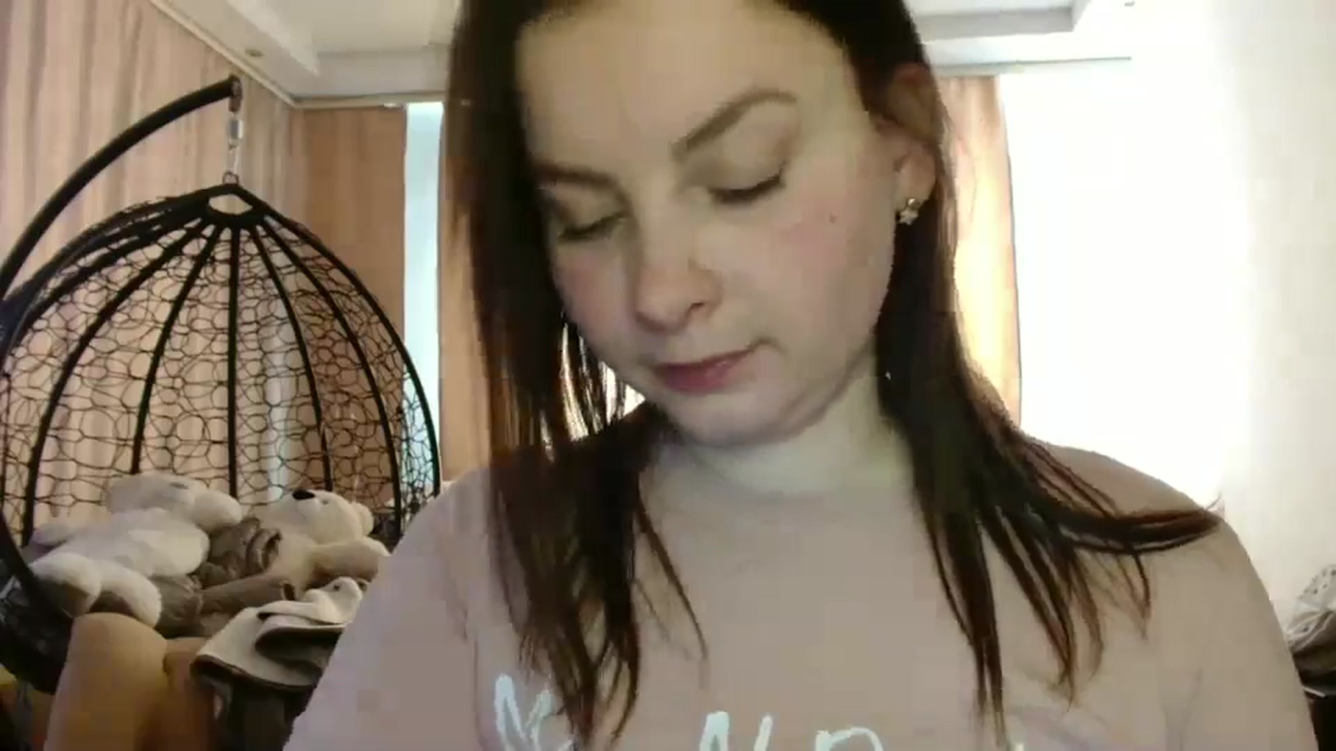 Gallery image thumbnail from MisssLove_is's myfreecams stream on, 02/26/2025, 13:14 image 13 of 20