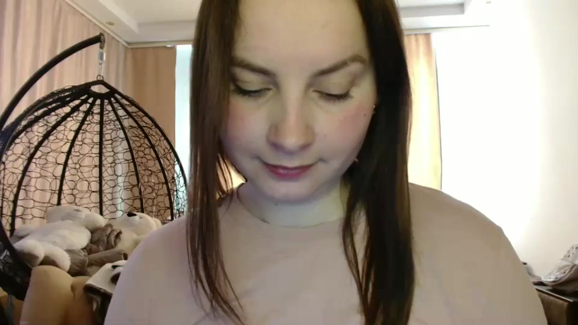 Gallery image thumbnail from MisssLove_is's myfreecams stream on, 02/26/2025, 13:14 image 19 of 20