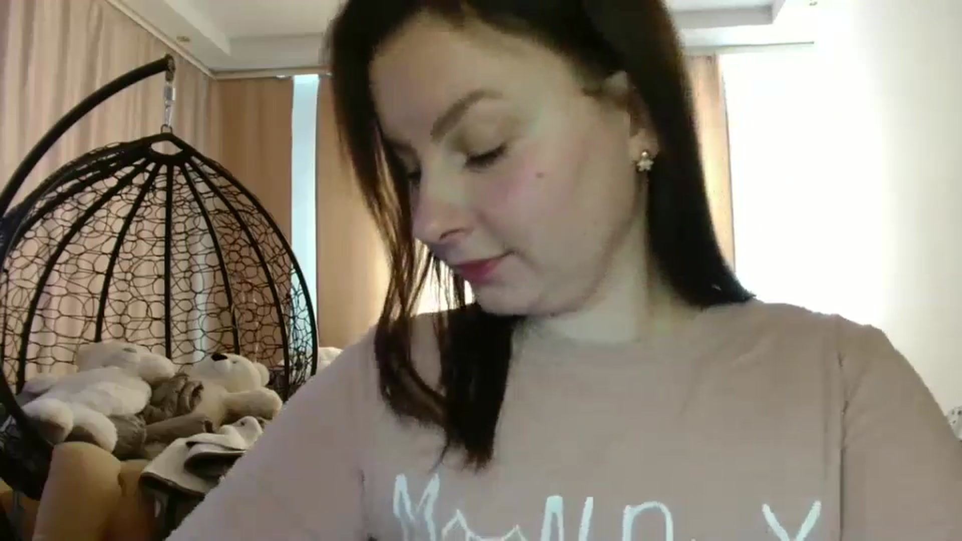Gallery image thumbnail from MisssLove_is's myfreecams stream on, 02/26/2025, 13:14 image 6 of 20