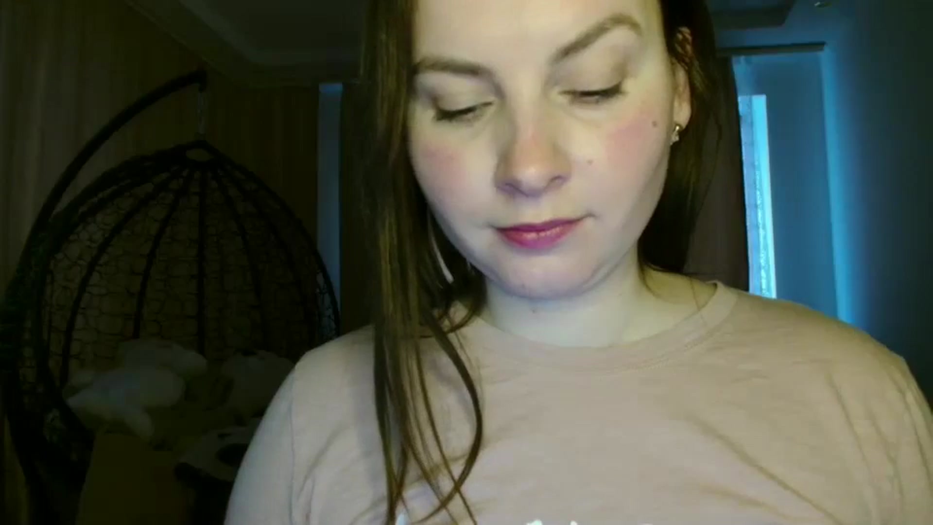 Gallery image thumbnail from MisssLove_is's myfreecams stream on, 02/26/2025, 15:53 image 9 of 20