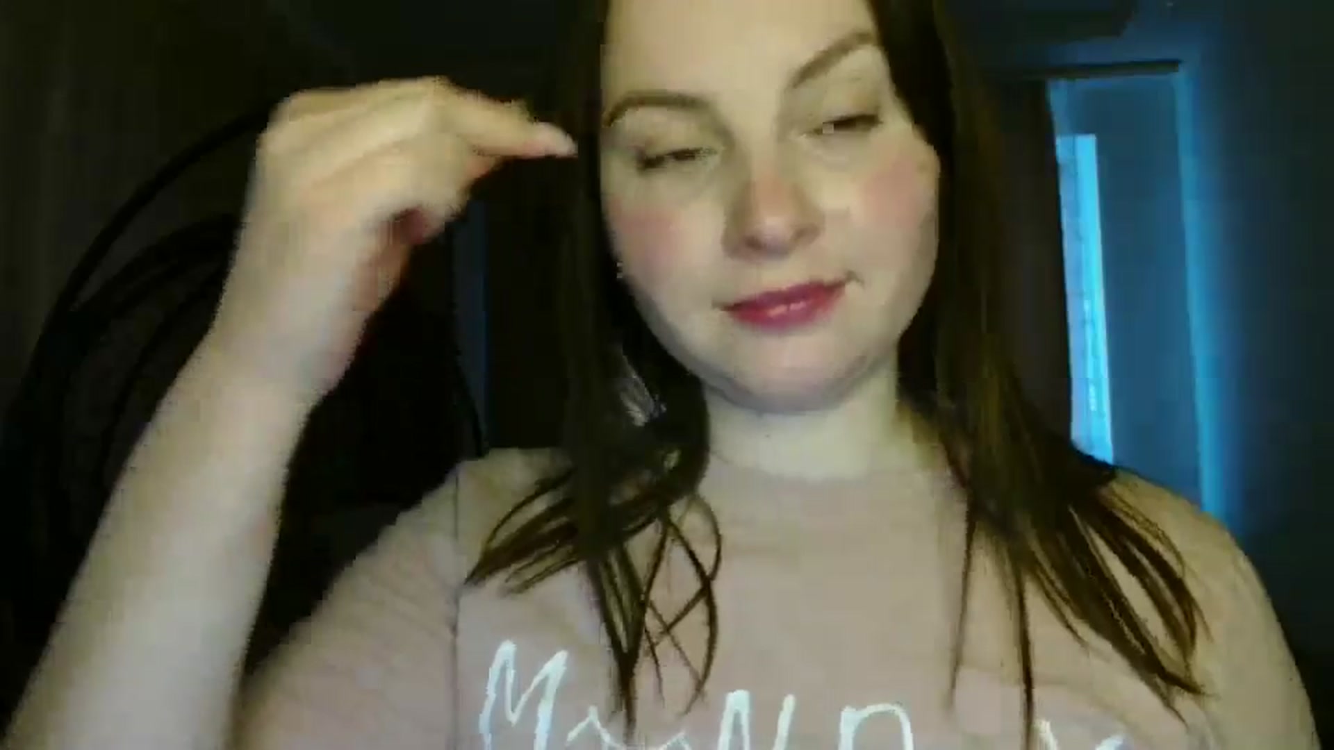 Gallery image thumbnail from MisssLove_is's myfreecams stream on, 02/26/2025, 15:53 image 13 of 20