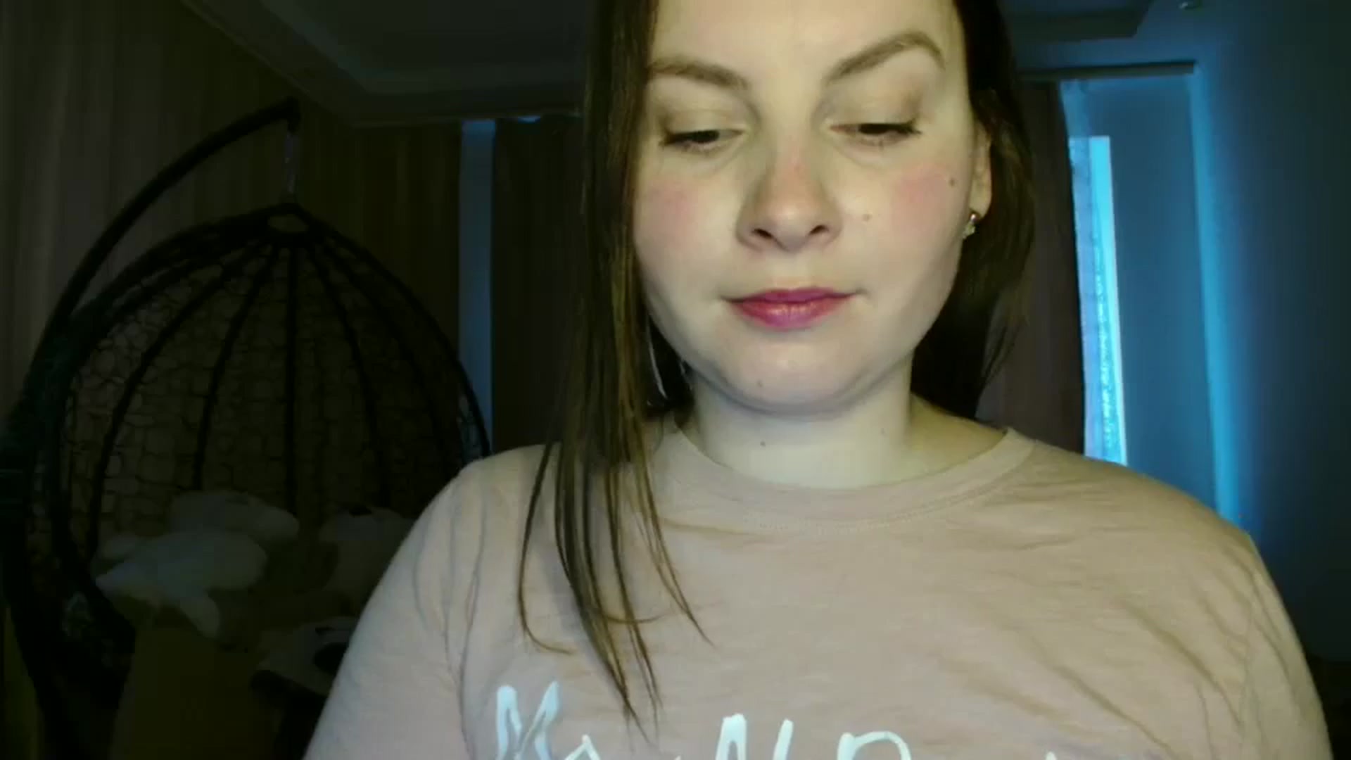 Gallery image thumbnail from MisssLove_is's myfreecams stream on, 02/26/2025, 15:53 image 11 of 20