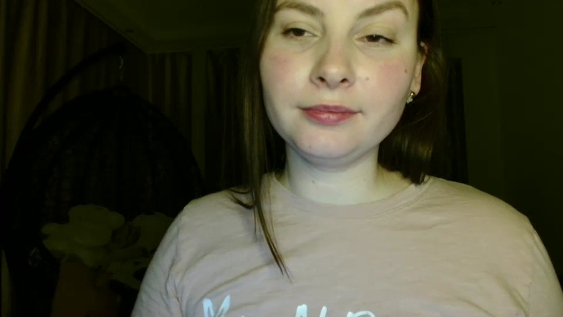 Gallery image thumbnail from MisssLove_is's myfreecams stream on, 02/26/2025, 18:24 image 20 of 20