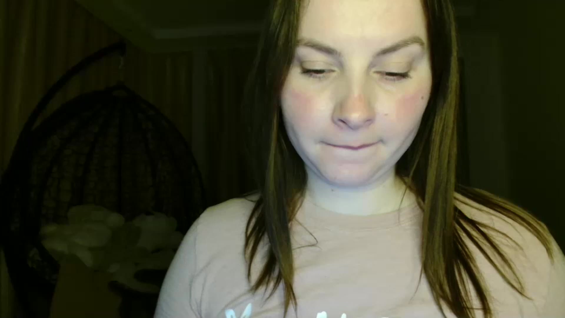 Gallery image thumbnail from MisssLove_is's myfreecams stream on, 02/26/2025, 18:24 image 12 of 20