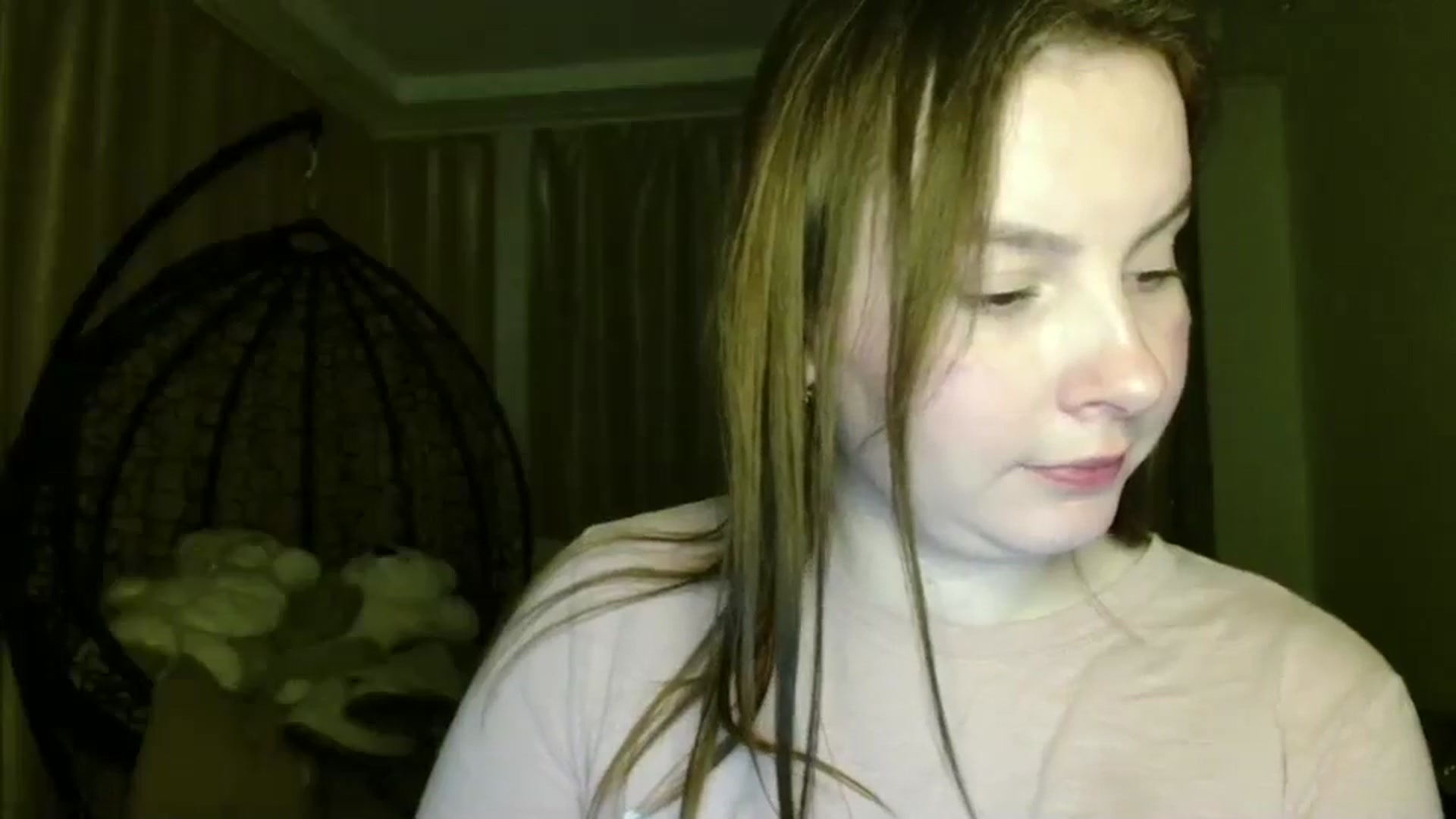Gallery image thumbnail from MisssLove_is's myfreecams stream on, 02/26/2025, 19:46 image 16 of 20
